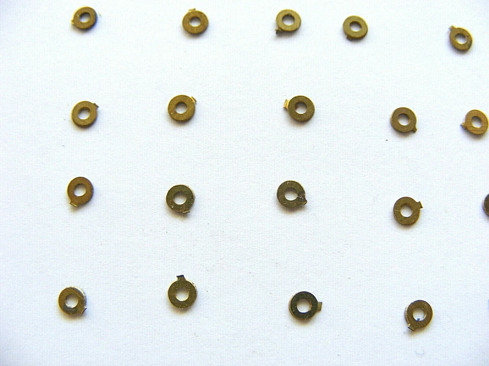 30 Stück HO Dampflok Steuerungsteile Distanzscheiben Rad - Treibstange Konvolut - Bild 4 von 4