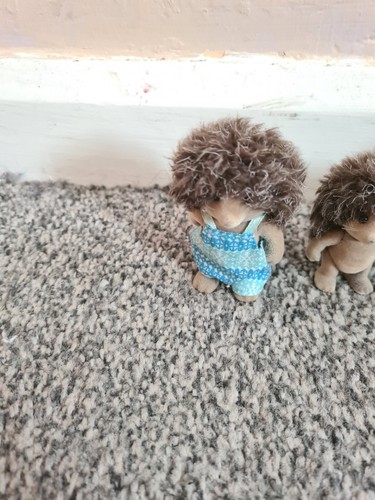 Sylvanian Families Hedgehog Family Figures  - Picture 2 of 5