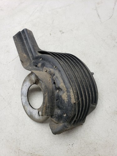 2012-2018 AUDI A6 QUATTRO REAR RIGHT STONE GUARD OEM 8K0511540E - Picture 2 of 3