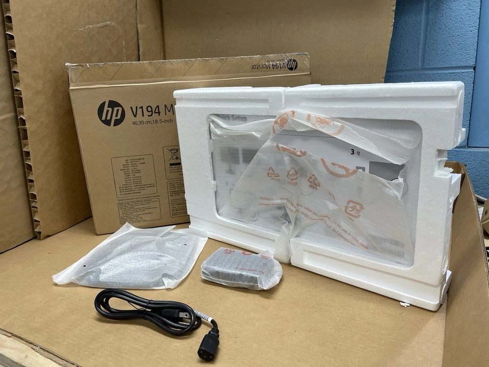 HP V194 19" Computer Monitor *NEW* - Image 4 of 4