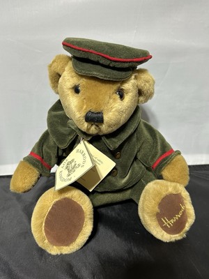 HARRODS DOORMAN BEAR