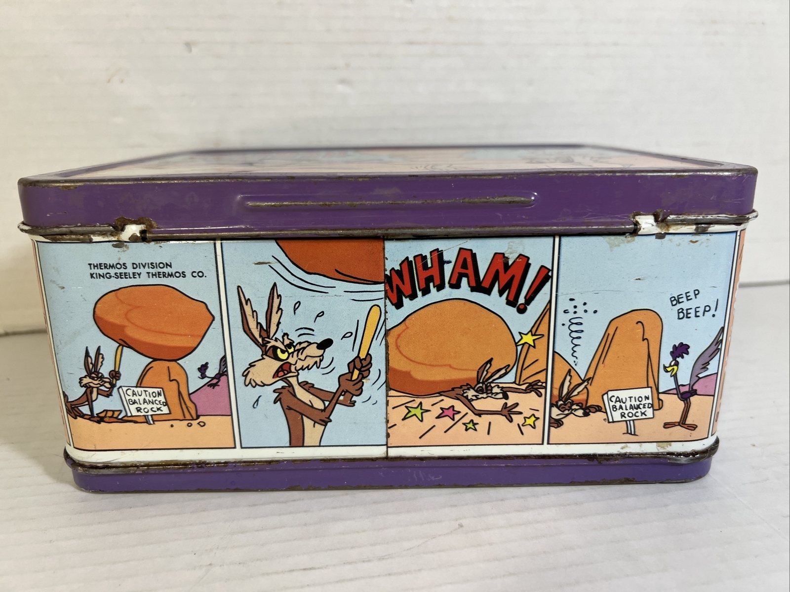 1970 Metal Road Runner Lunchbox Matching Yellow Thermos Lunch Box