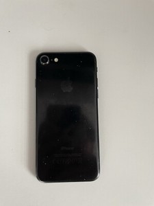 Apple iPhone 7 - 128GB - Schwarz (Ohne Simlock)