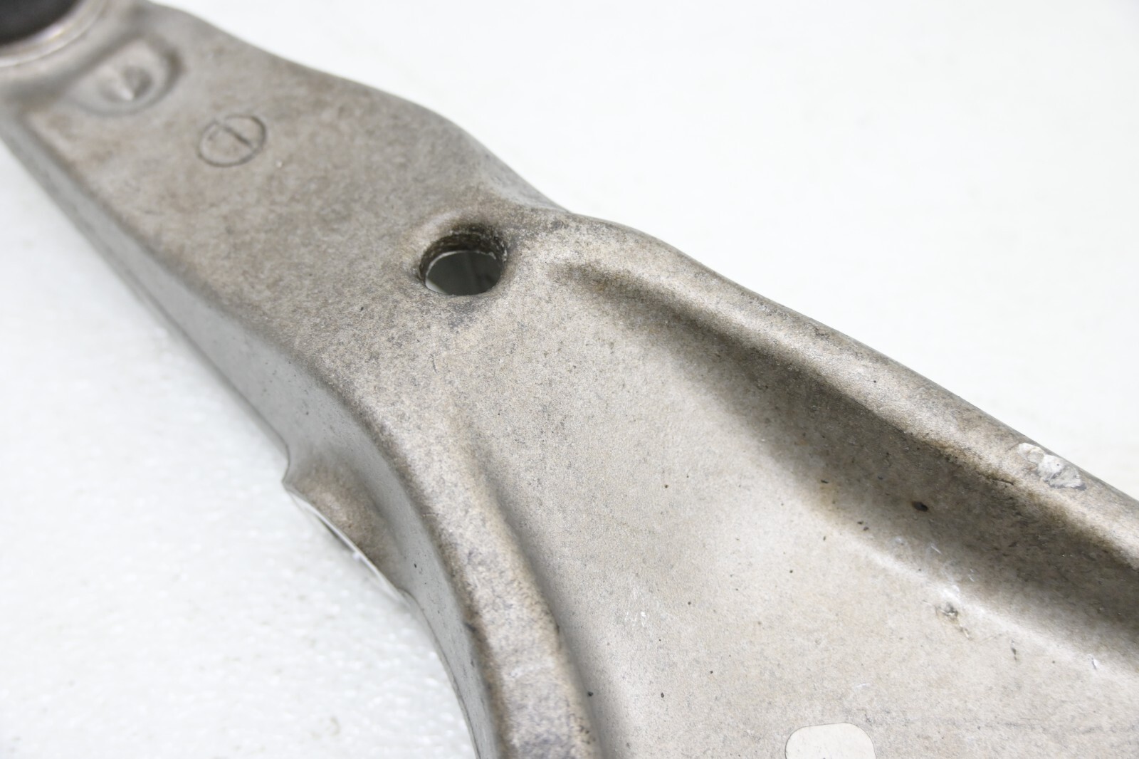 ⭐ 14-20 Maserati Ghibli Front Left Lower Suspension Control Arm Wish Bone Oem