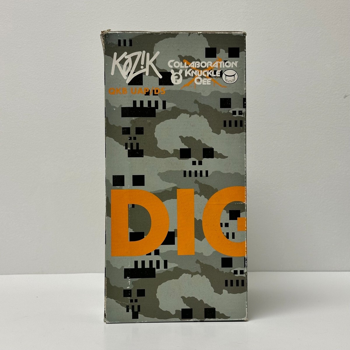 Knuckle Bear Qee Digital Skull Urban Assault Pattern 8