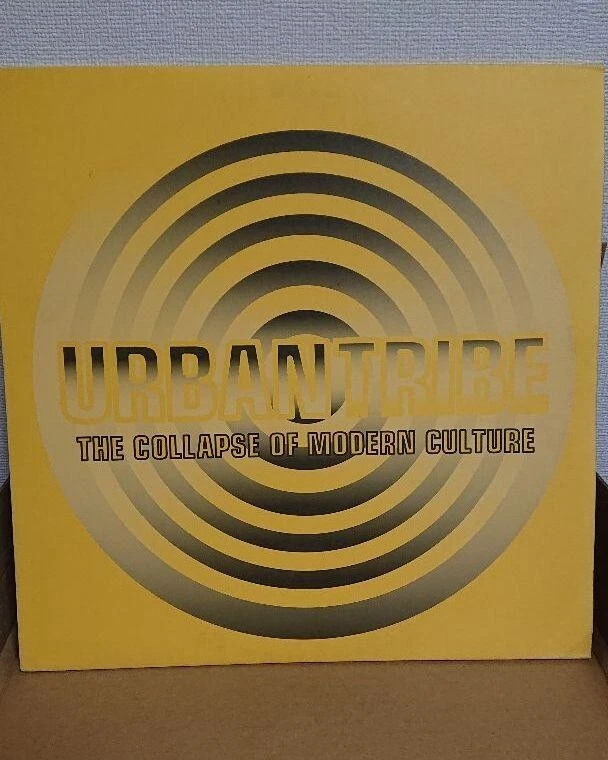 URBAN TRIBE/THE COLLAPSE OF MODERN CULTU | www.piazzagrande.it