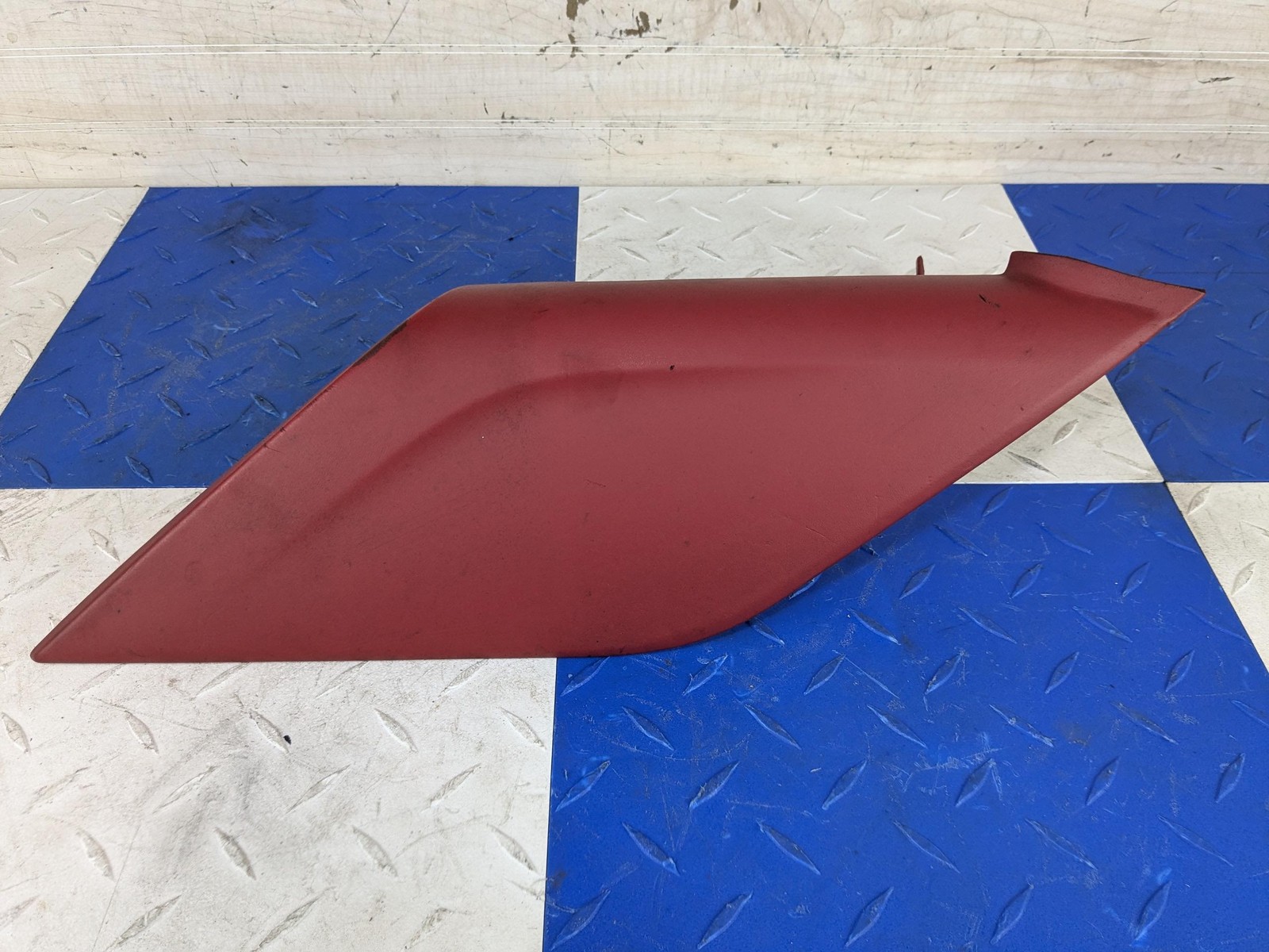 2017-2023 Audi R8 OEM Center Console Trim Panel Red Leather 4S1863041J BLEMISHES
