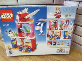 Lego 41231 DC Super Hero Girls Harley Quinn to the Rescue - NEW Box has Wear
