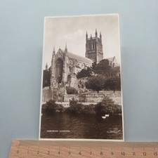 Vintage Postcard WORCESTER CATHEDRAL