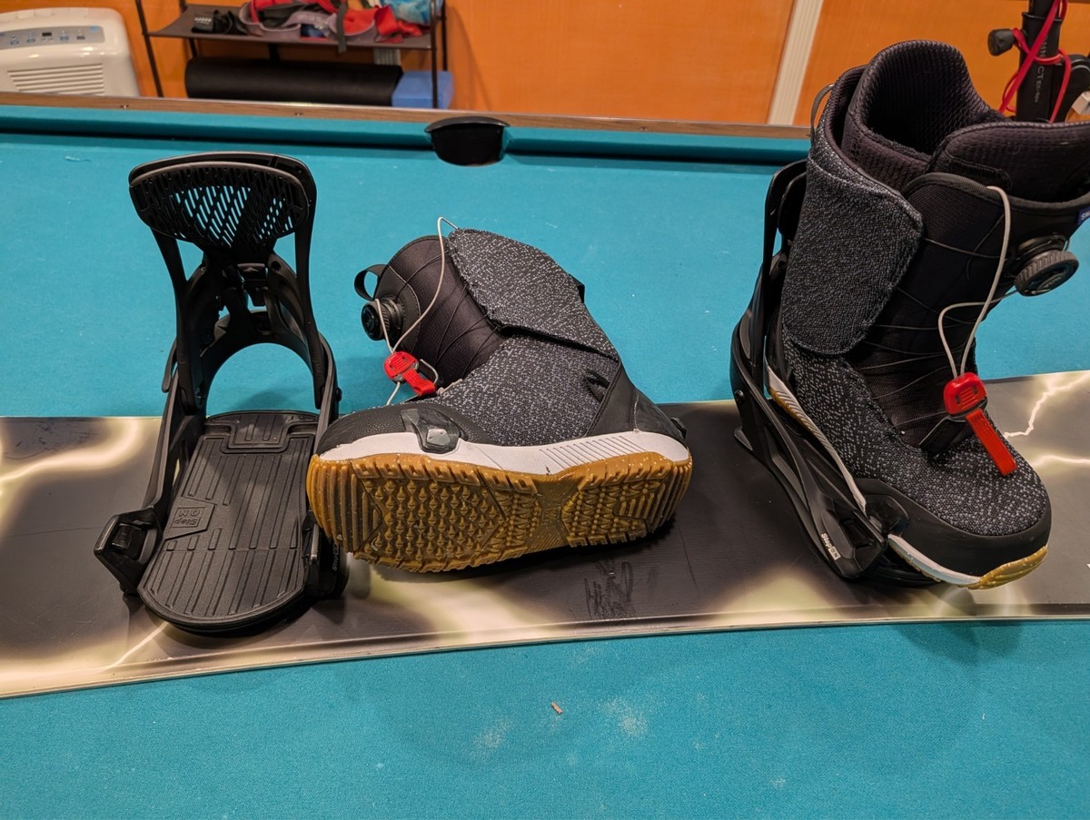 BURTON Step On Genesis ビンディング M BURTON Men's Step On Genesis Re:Flex Binding - M & Burton 2026