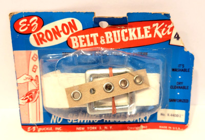 E-Z iron-on Belt & Buckle Kit No Sewing Necessary 60s Vintage Collectable