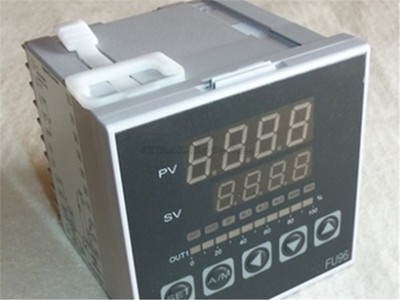 1Pc Taie Temperature Controller FU96-201000 vy