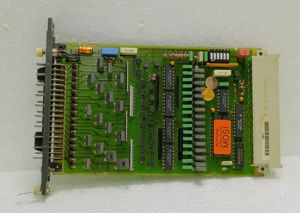 Moeller EBE 250 A-1 Output Module K-M L1E250G T1E250G Industrial Used - Image 3 of 4