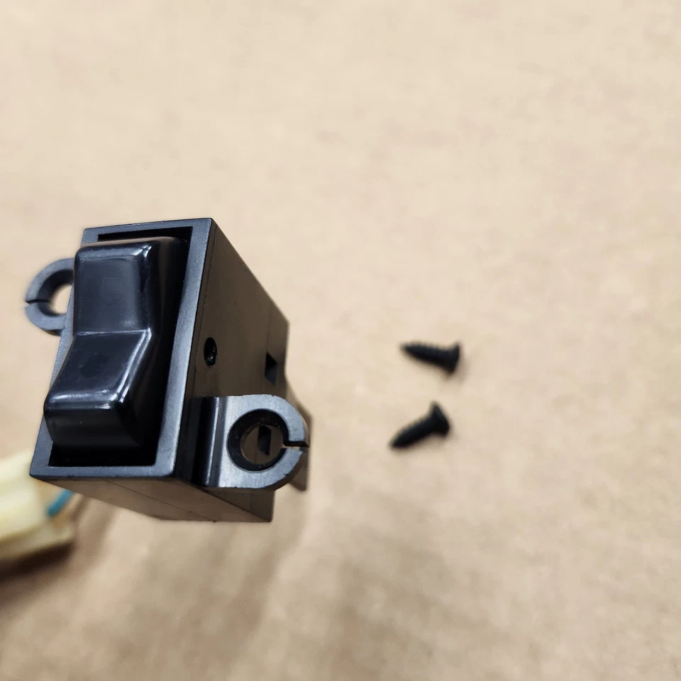 Interruptor de sobremarcha y tornillos Corvette 84-85 C4 enchufe de cable Doug Nash 4+3 transmisión manual Foto 3 de 4