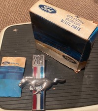 Nos 1967-1968 Mustang Lh Fender Emblem C7zz-16229-c Nos 1967-1968 Mustang Lh Fender Emblem C7zz-16229-c