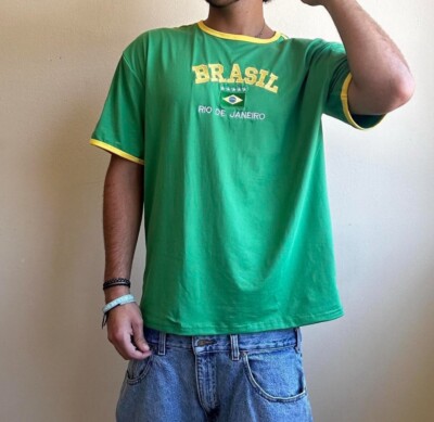 Men's Brasil Flag T-shirt Y2K Vintage Brazilian Rio de Janeiro Green Size L