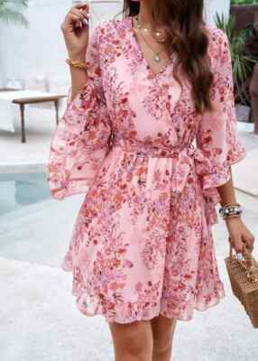Kleid Damenkleid kurz Satin weich Boho Chic rosa Blumen Gürtel 01138