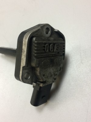 Original VW Audi Seat Skoda Ölstandsensor Sensor Ölstand 06L907660C