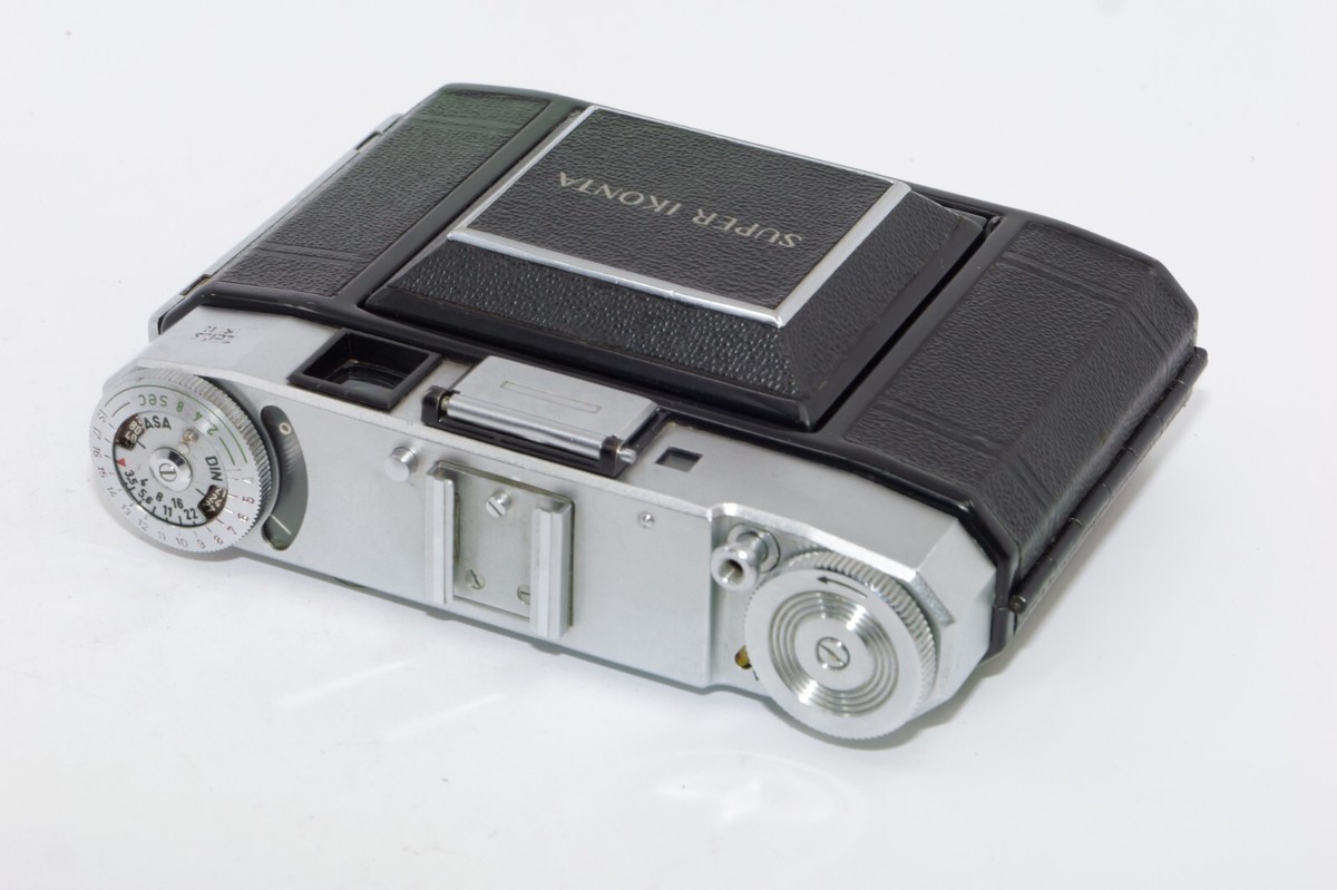 Zeiss Ikon Super Ikonta IV 534/16 6x6CM Camera. Tessar 75mm