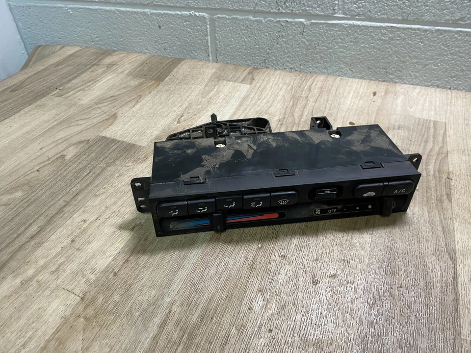 INTERRUPTOR UNIDAD DE CONTROL DE CLIMA CALENTADOR AIRE ACONDICIONADO HONDA PRELUDE OEM 05-10 Foto 2 de 4