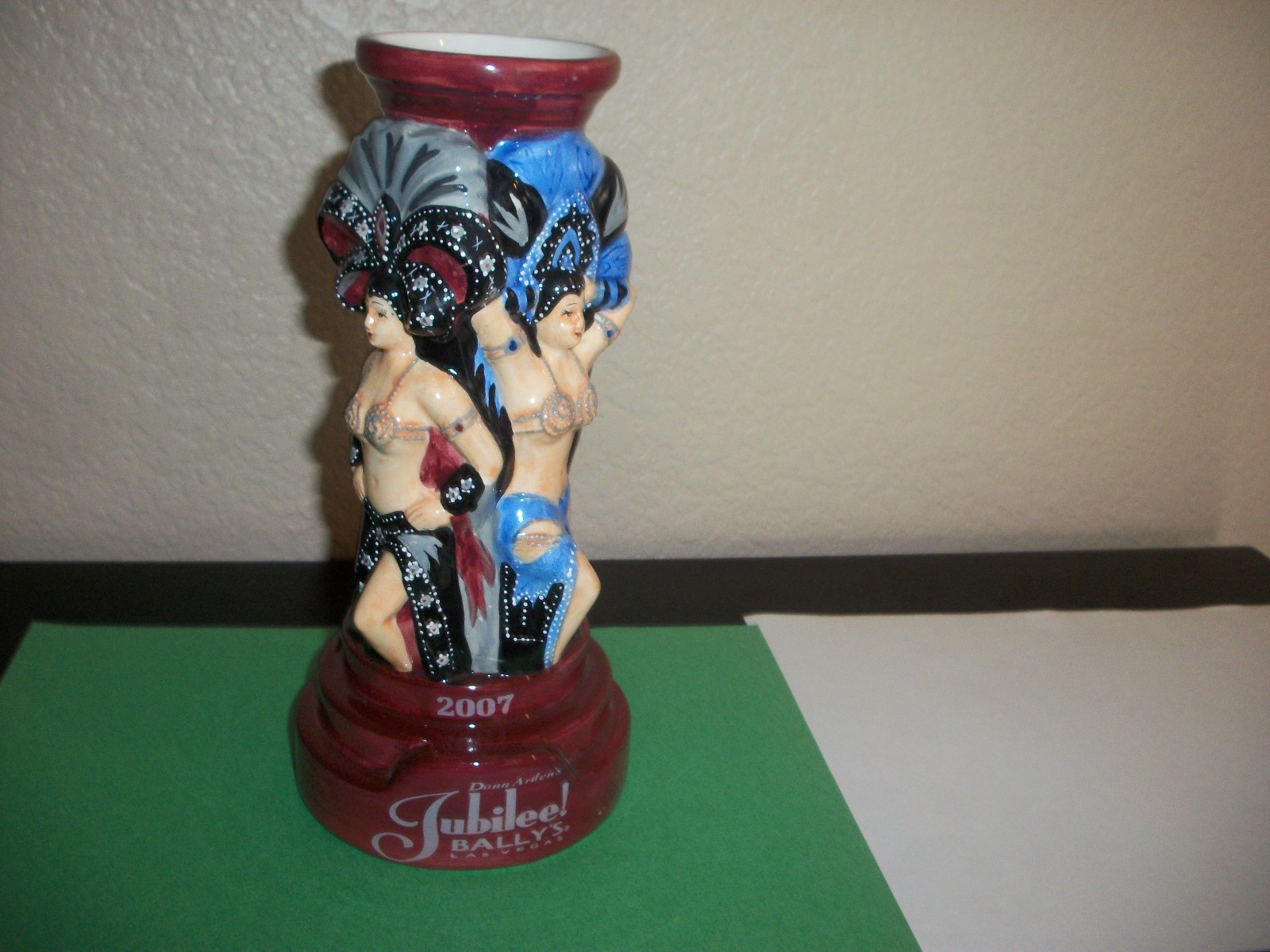 Picture 1 of 6