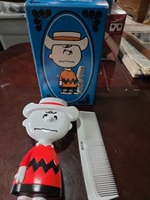 NEW IN BOX Vintage Avon Peanuts Charlie Brown Brush and Comb Set