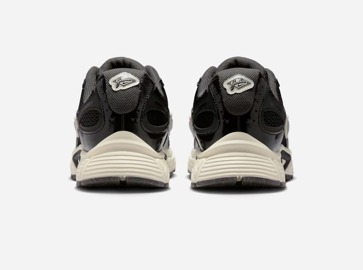 Nike V5 RNR Jackie Robinson Day Size 11.5 M Brand New In Box  display picture 2