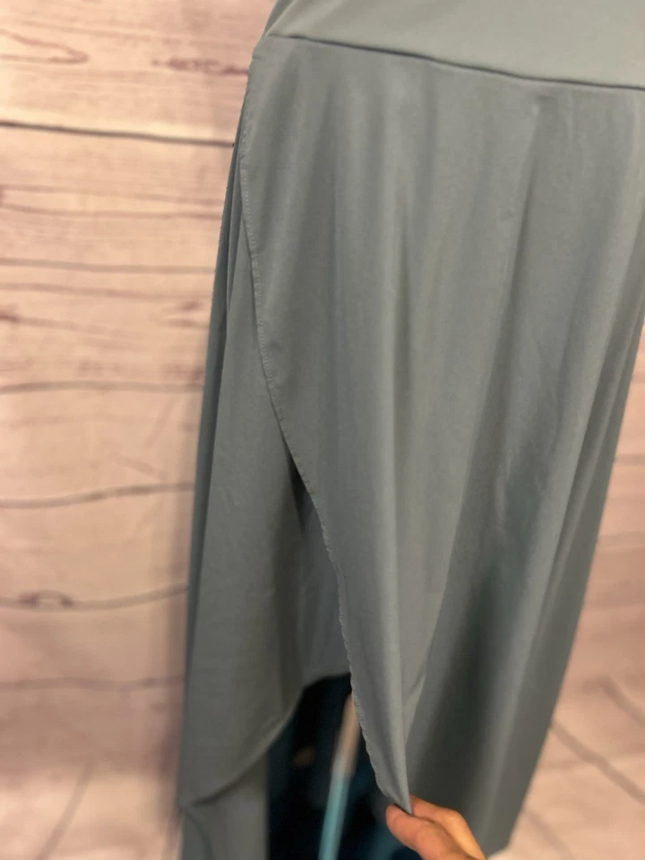 Título: Falda asimétrica Halara con pantalones cortos incorporados | Talla pequeña | Azul Foto 2 de 4