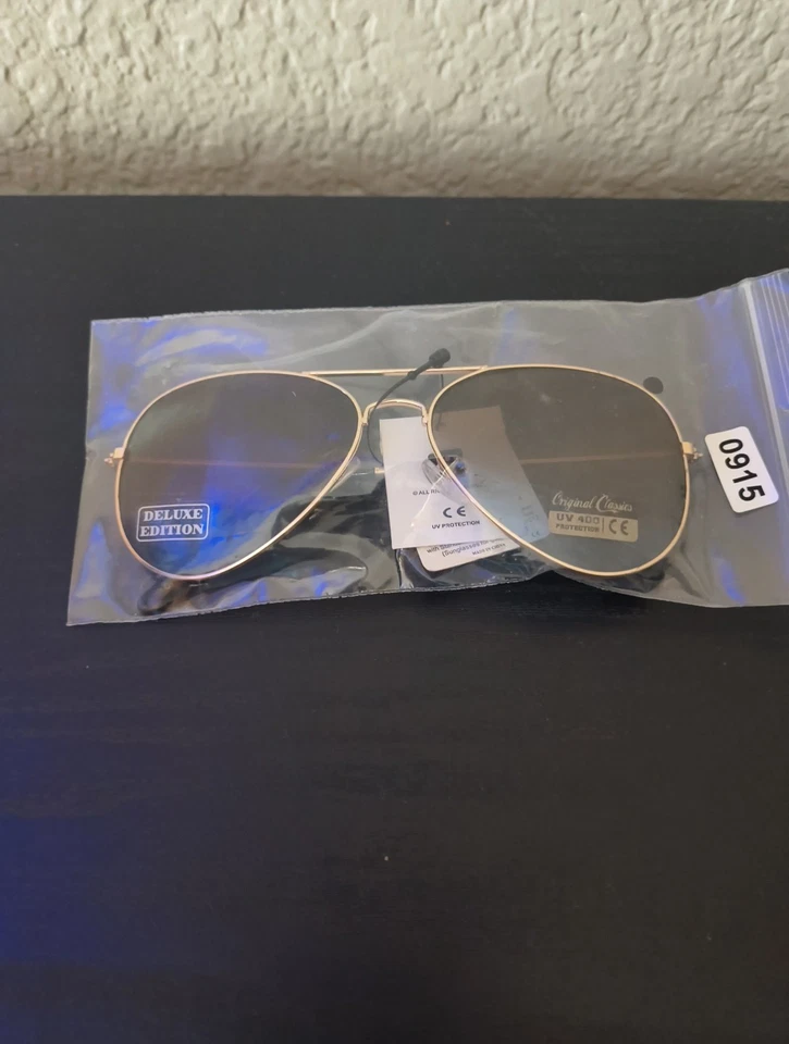 Gafas de sol Air Force Aviators Delux Edition marco dorado tinte azul claro Foto 2 de 4