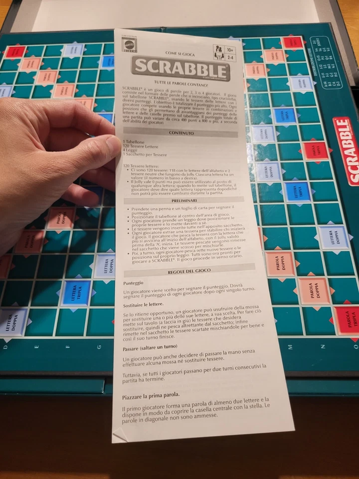 Scrabble L'originale in Italiano Gioco delle Parole Crociate Mattel Giochi Board - Image 4 of 4