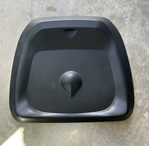 Topo Mini - Ergo Driven Not-Flat Standing Desk Dimensions- 28.5"X 26"