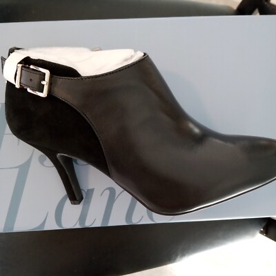 NEW Essex Lane Black Jasmine Skinny Heel Ankle Bootie Shoes size 9m