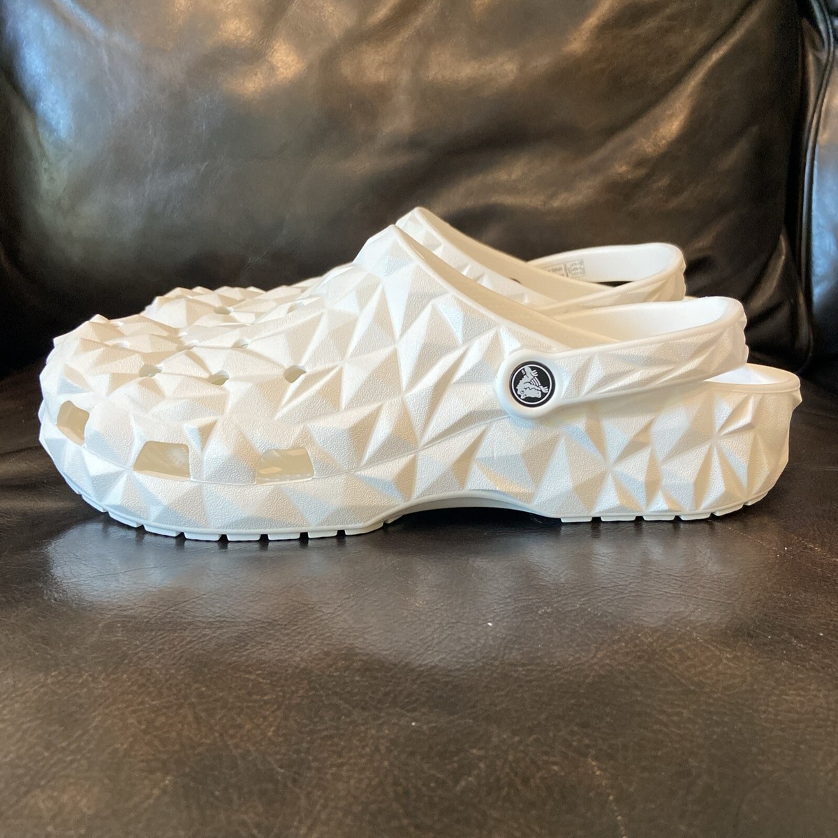 Crocs Classic Geometric Clog Men’s Size 11 New White