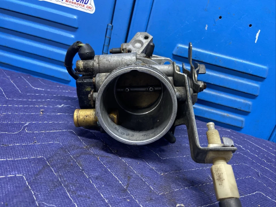 Conjunto de cuerpo/válvula del acelerador para SAAB 9000 87 88 Foto 3 de 4