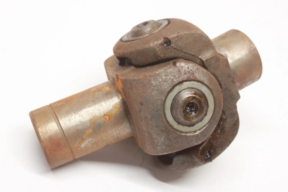 Conjunto conjunto conjunto universal Buick Special 40 1953 nuevo de lote original GM 1391164 Neapco 9050 Foto 3 de 4