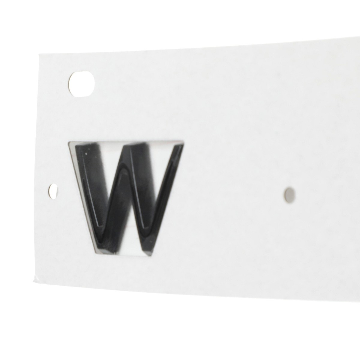 Jeep オリジナルグッズetc NEW JEEP WAGONEER BLACKOUT RIGHT/PASS SIDE EMBLEM OEM MOPAR