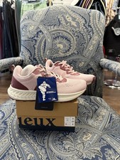 Zapatos de tenis para mujer Lemieux talla 6. Ligero con suelas Michelin