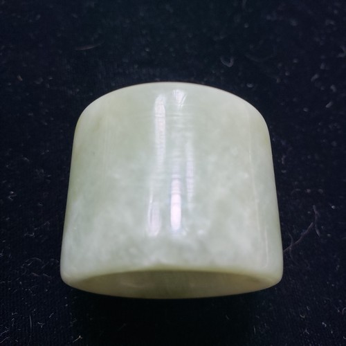 Antique Chinese Untreated Jade Archers Thumb Ring - Picture 3 of 11