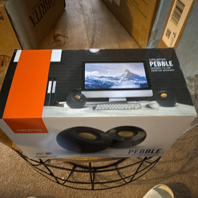 Creative Pebble 2.0 USB Powered Wired Desktop Speakers Black 51MF1680AA000