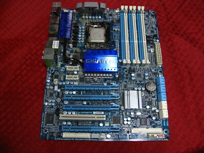 Gigabyte GA-X58A-UD3R (rev. 2.0), LGA 1366 Socket - 3x SLI - DDR3 - + i7-930 CPU