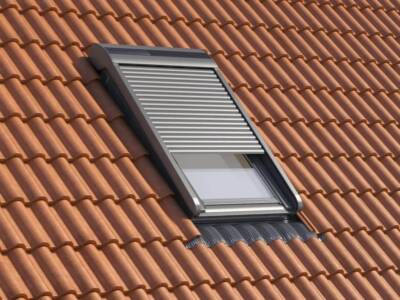 VELUX Gruppe RoofLite+ Dachfensterrollladen Solar SSR für Velux Dachfenster