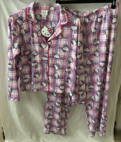 HELLO KITTY Plaid Long Sleeve Pajamas Set in Lavender/Pink SZ LARGE NWTs