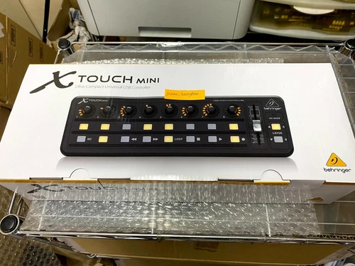 BEHRINGER USB controller X-TOUCH MINI - Picture 1 of 10