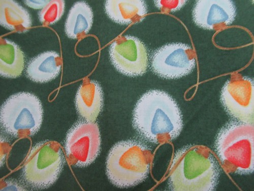 Strings of Christmas Lights on GREEN 100% cotton Fabric 35" BY 44 "W NEW - Picture 5 of 8