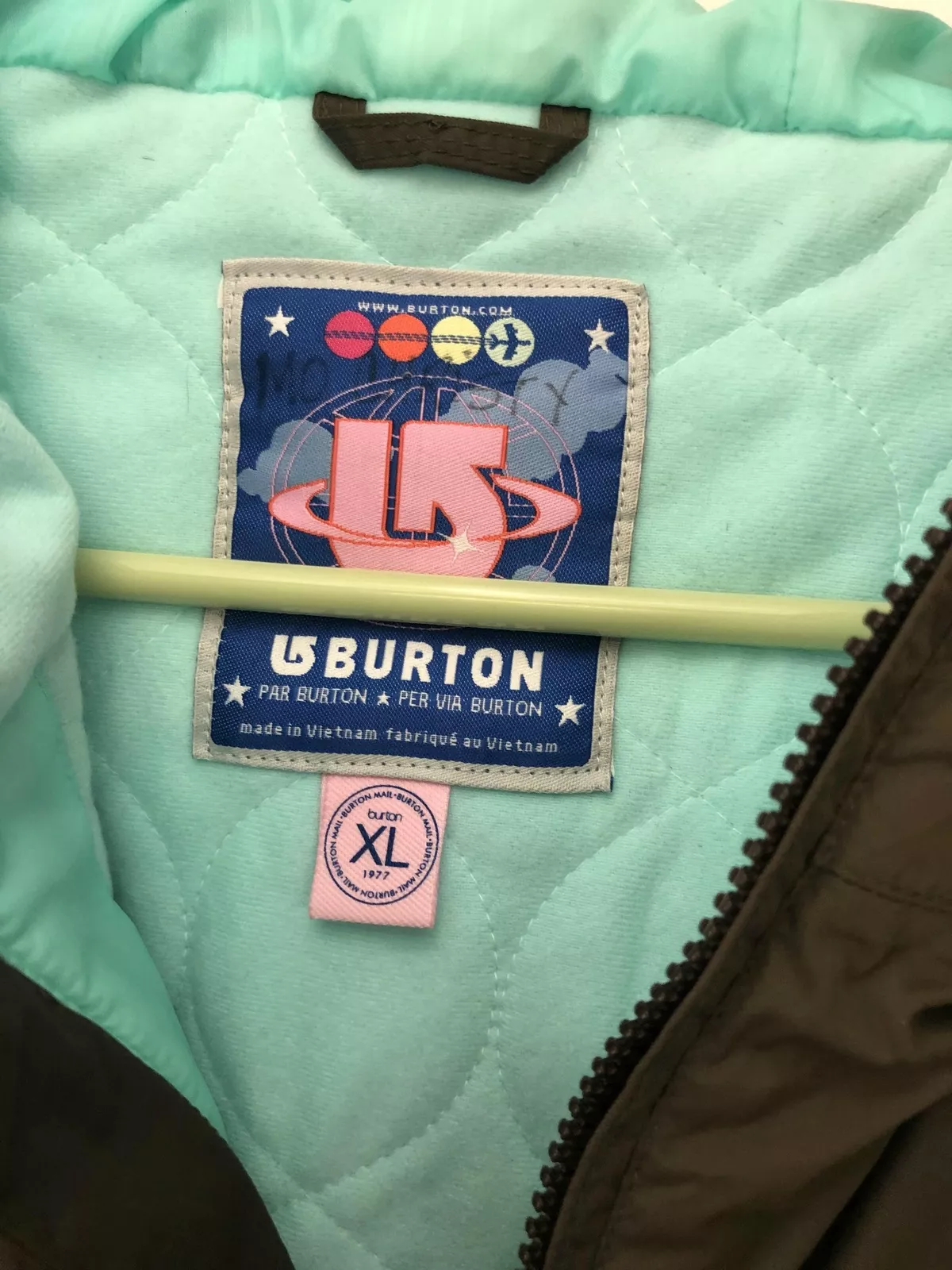 burton nice jacket