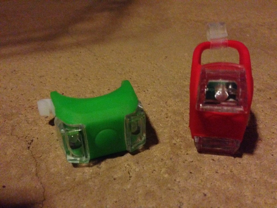 Abrazadera Portátil LED Verde Rojo Navegación Luces Marinas Barco Arco Seguridad Noche - Imagen 2 de 4