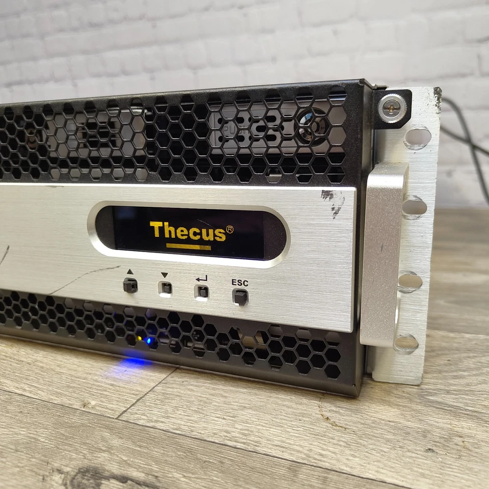 Thecus Nas N16000 16 bay NAS RACK SERVER Superior Enterprise Storage Centre - Image 2 of 4