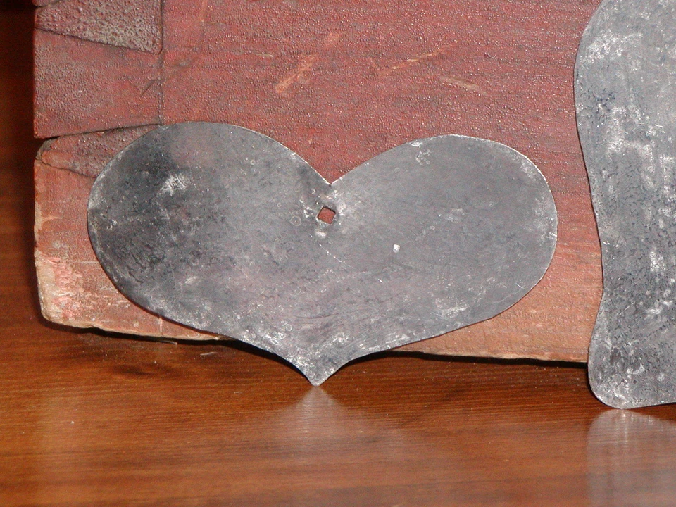 Primitive Early 18th ~ 19th C. Style 4 Tin Hearts ~ Quilting Template Patterns - Image 2 of 4