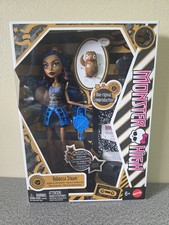 Mattel Monster High Robecca Steam Boo-riginal Creeproduction Doll Animal