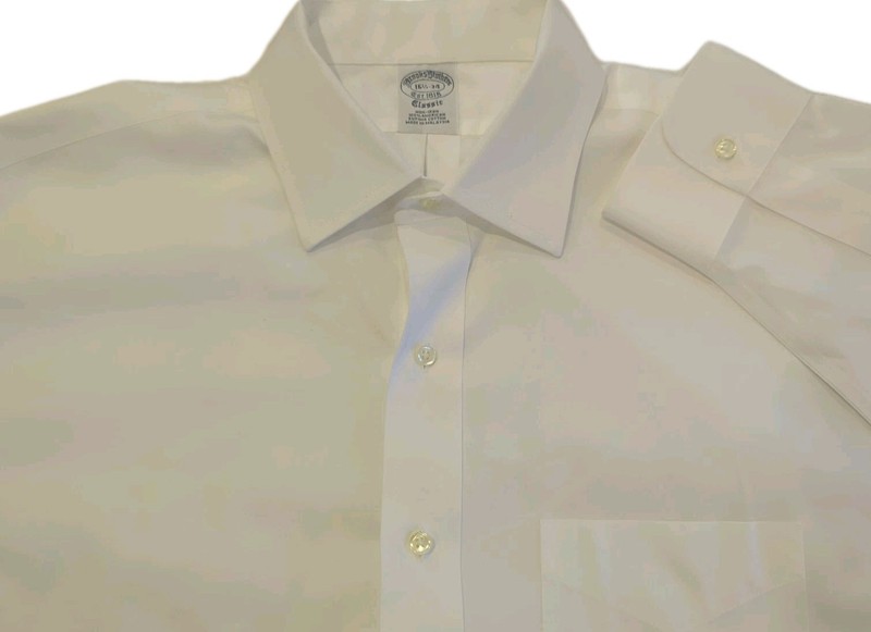BROOKS BROTHERS 16.5-34 Classic fit non-iron 100% American Supima Cotton White